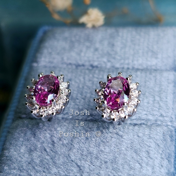 1.4CTW Light purple natural amethyst earrings in sterling silver - Picture 2 of 5